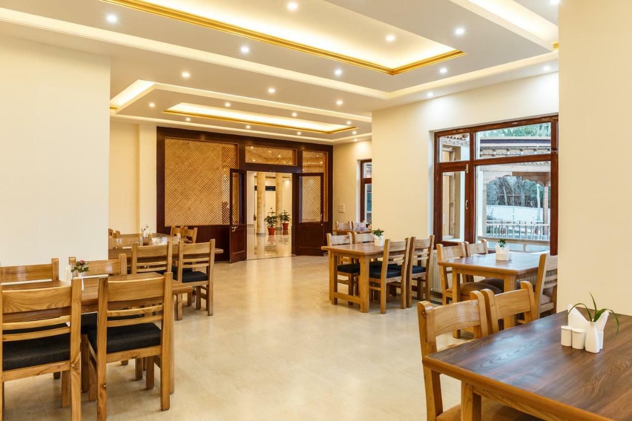 Hotel Leh Plaza 外观 照片